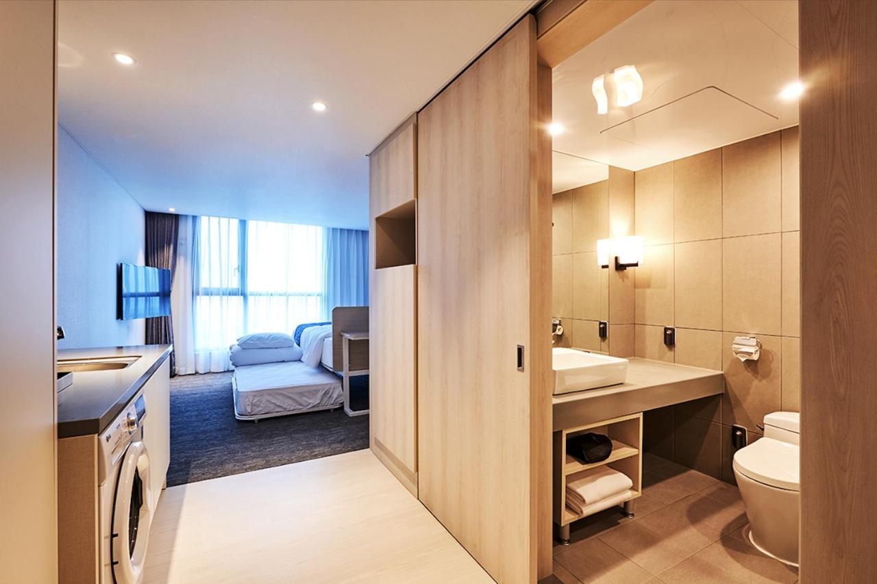Jeju Pureun Hotel Seogwipo Extérieur photo